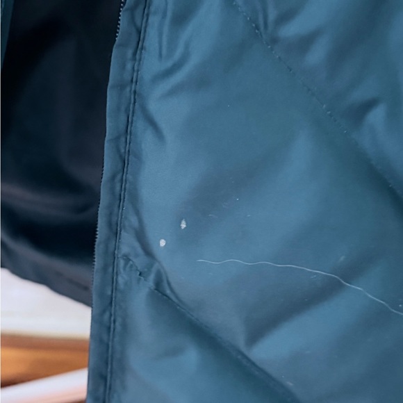 GUC Women’s  Teal Puffer Jacket with Faux Fur Trim - Picture 7 of 7